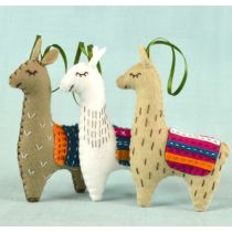 Llamas Felt Craft Kit