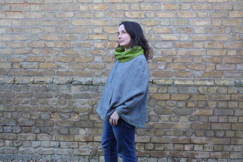 Popover Poncho Love (and Coating Fabric in Sale)